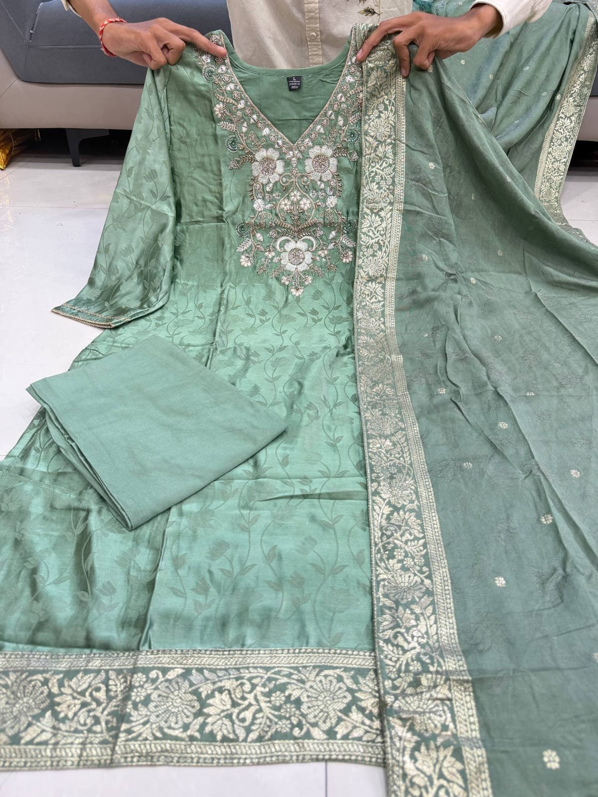 Premium Malay Glass Tissue - Suit Set