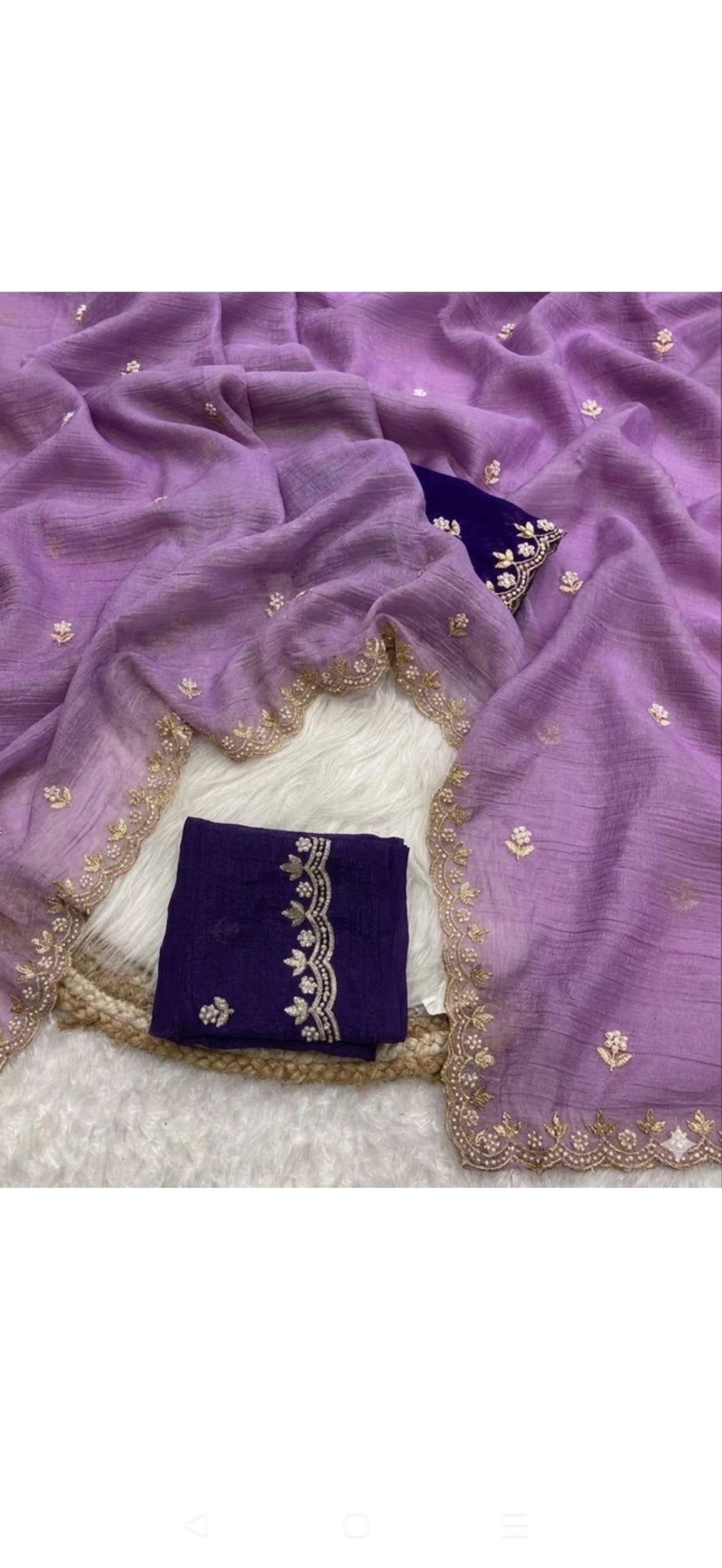 Beautiful Contrast Saree with Blouse